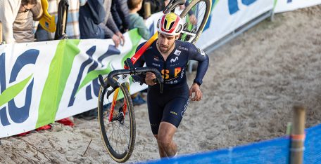 Felipe Orts lidera a la selección española en el Mundial de ciclocross