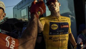 La nueva generación del ciclismo español llama a la puerta de la victoria