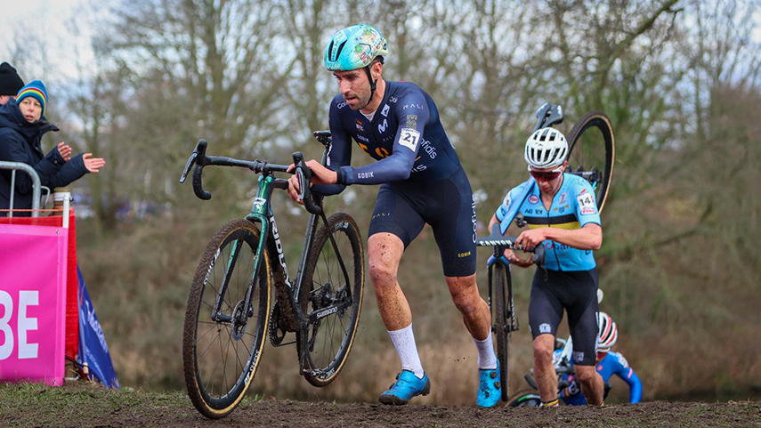 Felipe Orts sigue haciendo historia: séptimo en el Mundial de ciclocross
