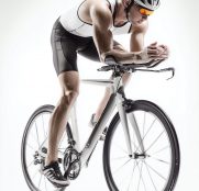 ¿Cómo elegir tus zapatillas de ciclismo según el tipo de ruta?