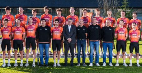 Euskaltel-Euskadi firma un fin de semana muy dulce: victorias y puntos UCI