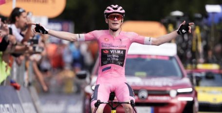¿Quién acompañará a Jonas Vingegaard en el podio del Giro?