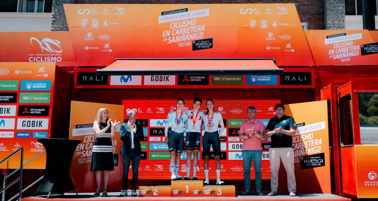 Mireia Benito y Alejandra Neira, las campeonas de España de contrarreloj