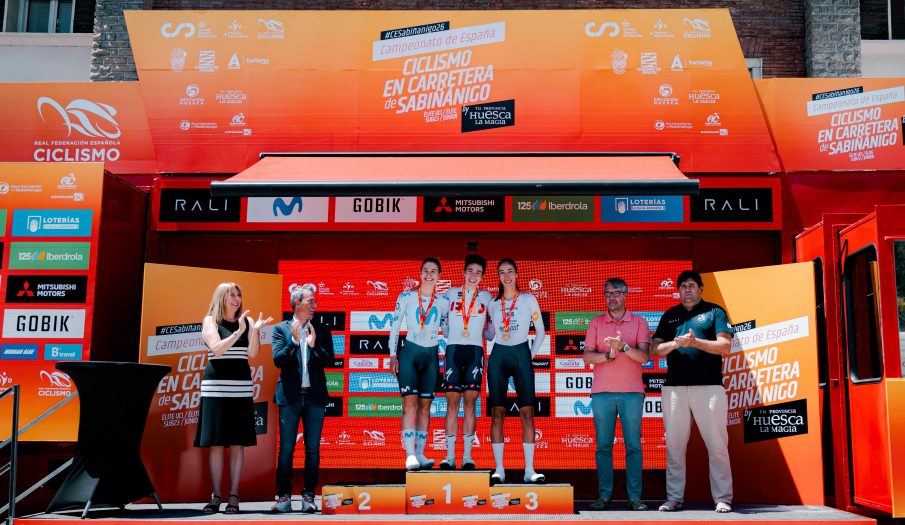 Mireia Benito y Alejandra Neira, las campeonas de España de contrarreloj