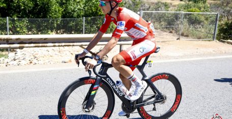 Los dioses también pueden caer: las derrotas de Pogacar y Van der Poel