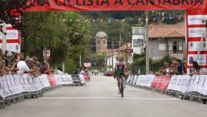 Vuelta a Cantabria júnior: Dexter Townsend impone el acento británico