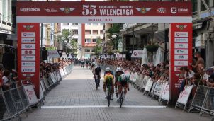 El sub-23 Vicent Zaragoza se exhibe en solitario en el Gran Premio Náquera