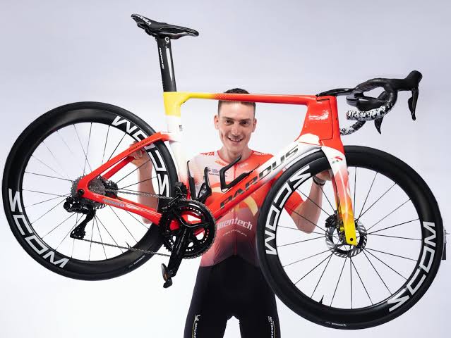 China entra de lleno en el ciclismo profesional (III): Pardus sale al rescate de TotalEnergies